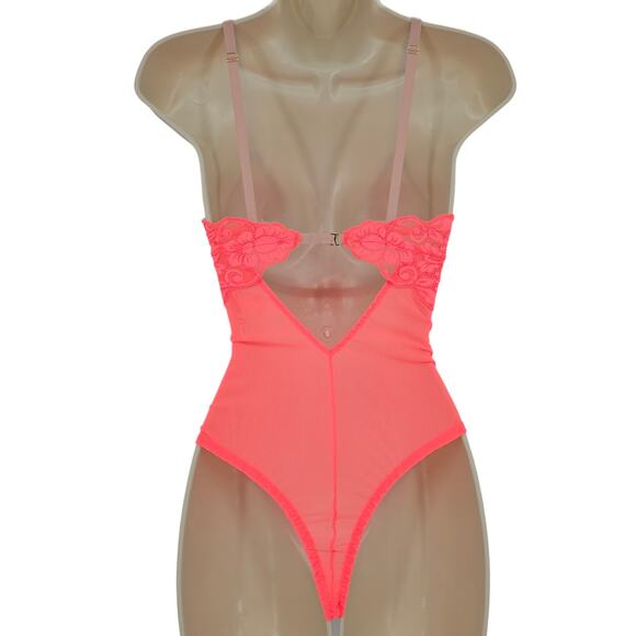 Free People We Are HAH Bust Out Bodysuit in Fried Salmon Lace Mesh Hook Back NEW - Picture 3 of 8